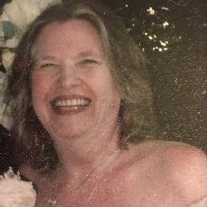 Meet your Posher, Cynthia
